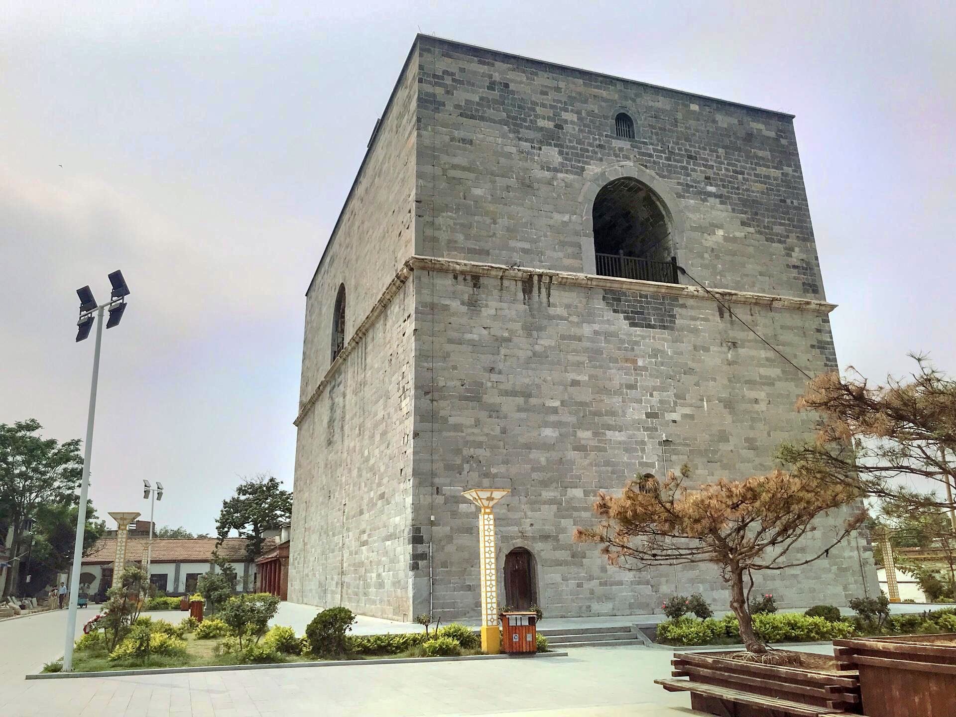 高达25米的望京楼,因母亲思念皇帝而建,如今无人问津