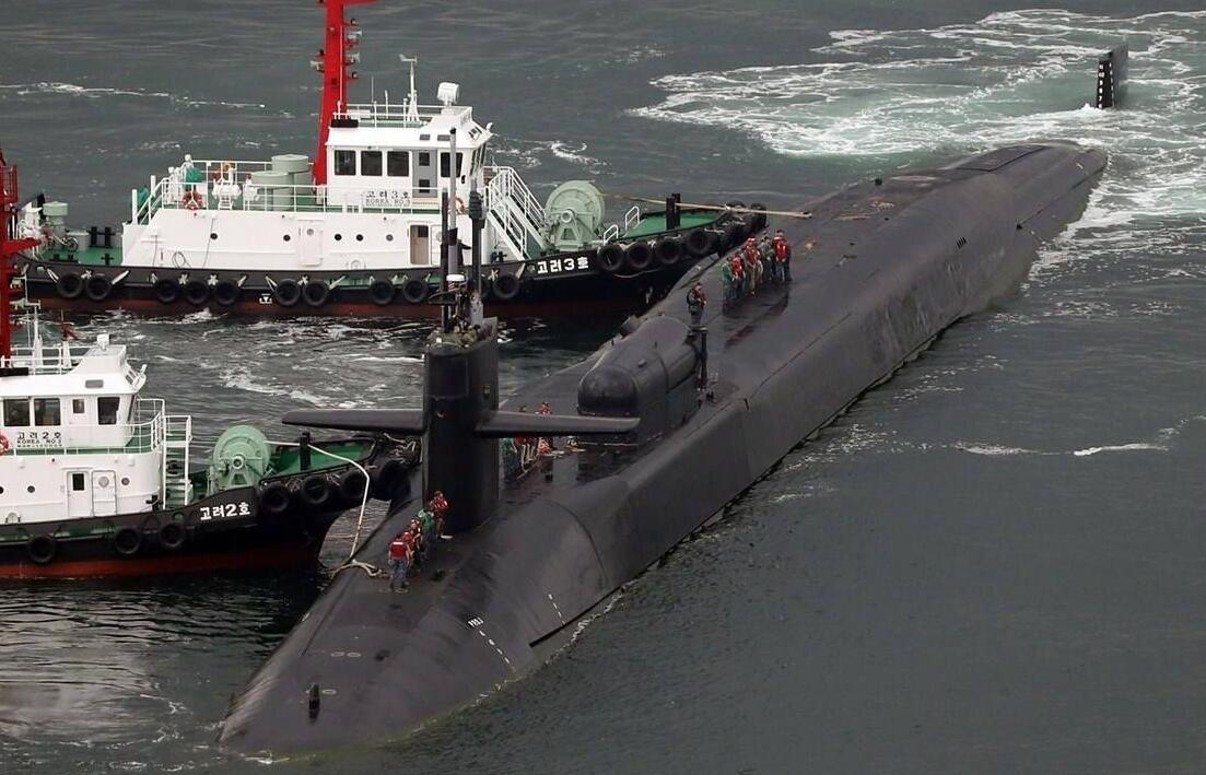 美转移国内压力,核潜艇部队首次进入南海,真想动手?