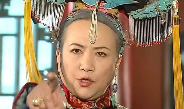 还珠格格中的老佛爷现实中嫁给了演诸葛亮的儿子更是才华横溢