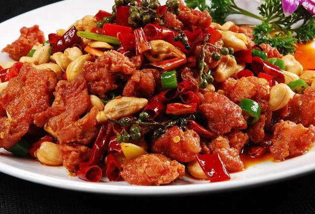 香辣鸡脆骨,香酥麻辣好吃不停,鸡肉花甲煲,鲜香美味又营养