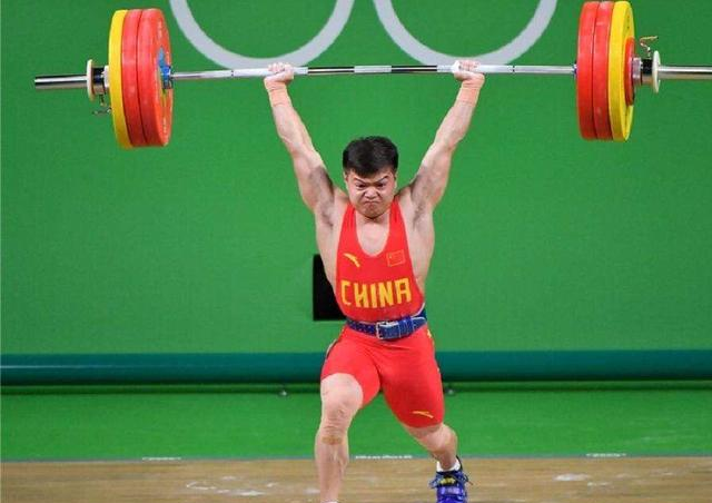 为何举重不像篮球被黑人称霸?原因有三,最后一个太现实