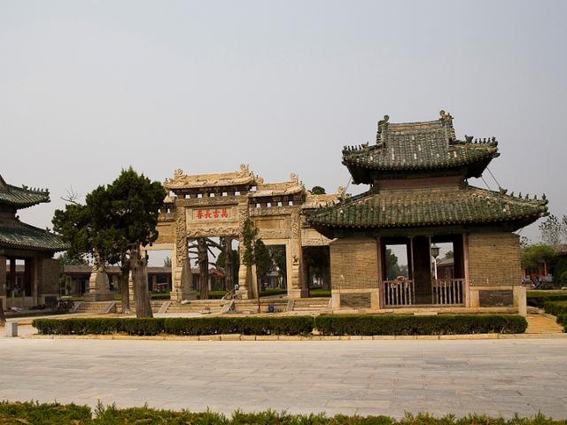 山东比较含蓄的县级市，有着几千年的历史，游客好评不断