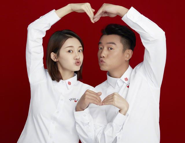 郑恺苗苗521领证!连晒9张结婚照一个动作引猜测,疑奉子成婚