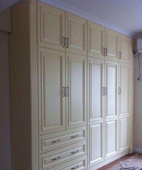 衣柜做到顶,可不能忘记这一步,石膏线来帮忙,总结3点优势|石膏线|柜子