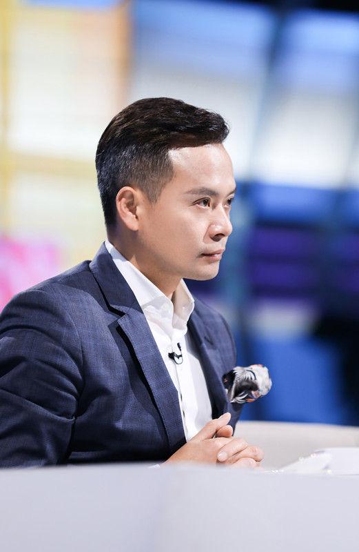 鲜厨1005月21日晚首播25次元料理惊艳众评委