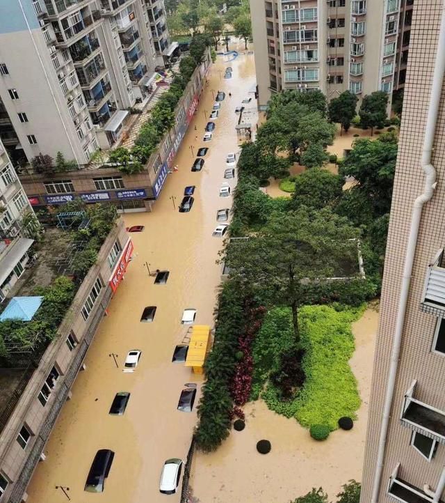暴雨来袭广州地铁必要时将停运(暴雨来袭广州地铁必要时将停运吗)