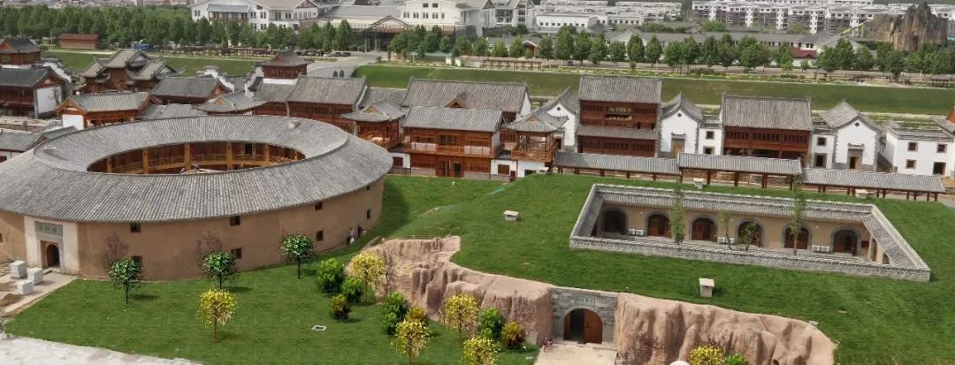 德百旅游小镇荣获“山东省文化产业示范基地”称号