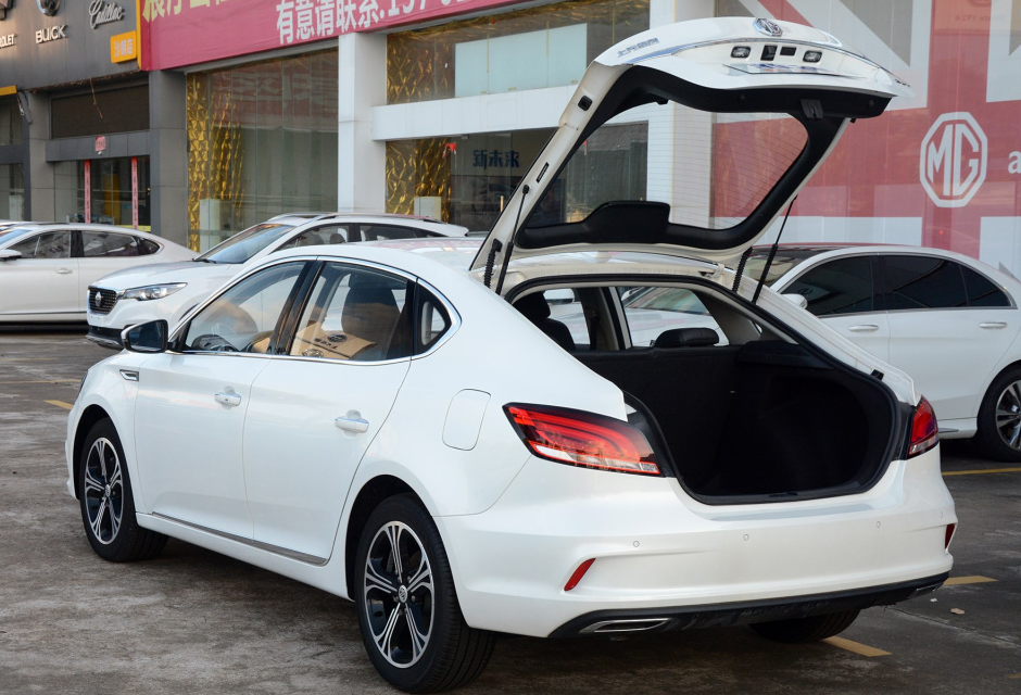 10万级掀背轿车盘点,外观大气,动感,有你喜欢的车型吗?