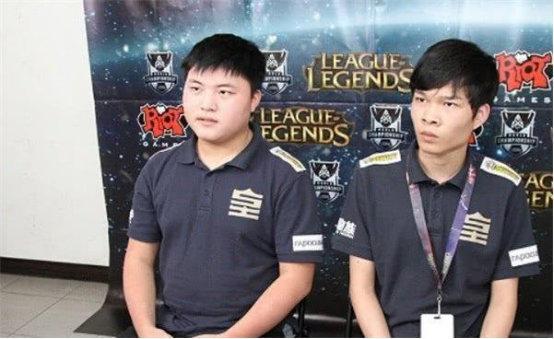 老皇族中单玉米宣布退役,国产中单何时再登s赛决赛?|皇族|退役|玉米_