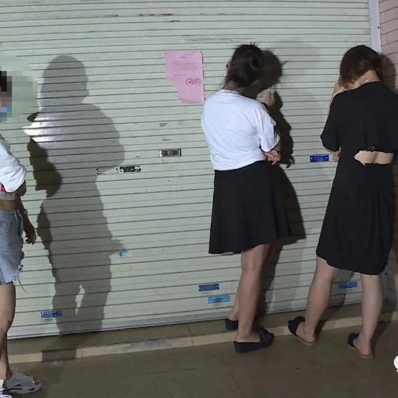 南宁某村“站街女”被查死不承认,警方:150元一次我们都听到了|南湖|突击检查_新浪新闻
