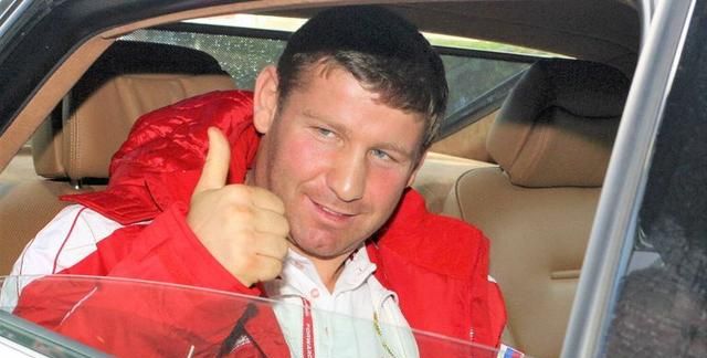 马尔古斯对于易卜拉欣莫夫有着知遇之恩,是他将易卜拉欣莫夫带到美国