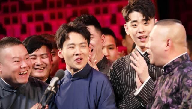 郭德纲发文：山东德云社签约，投资27亿，钱都花哪了？