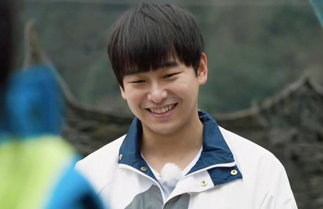 向往的生活彭昱畅有多被嫌弃黄磊吐槽他胖何炅求着他洗澡