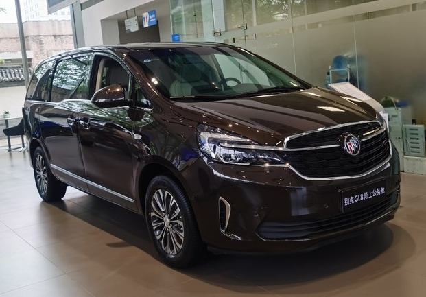 2020款别克gl8到店,换装电子档杆,配全景影像 远程启动功能