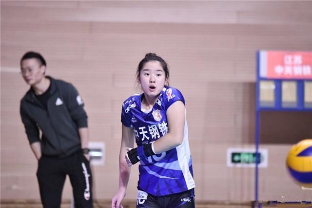 除了实力更多的是因为家世,如今未满18已成名|倪非凡|家世|女排_新浪