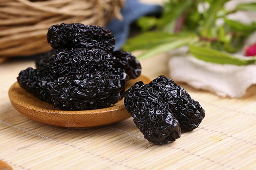 来自中国枣乡的紫晶枣,枣香浓郁,没有烟熏的味道,比鲜枣好吃!