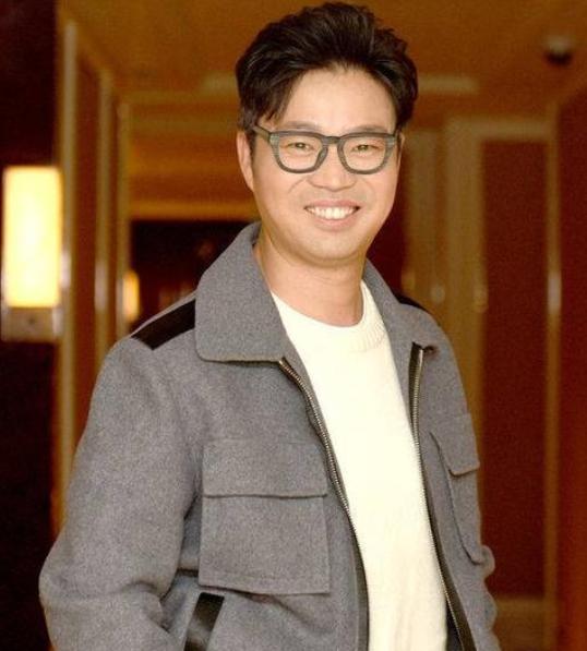 2019年,王迅前妻去世前,病床上掏出手机:我想再看他一眼|王迅|魏臻