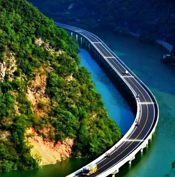 最美的风景在路上!带你游湖北醉美的水上公路——兴县古昭高速