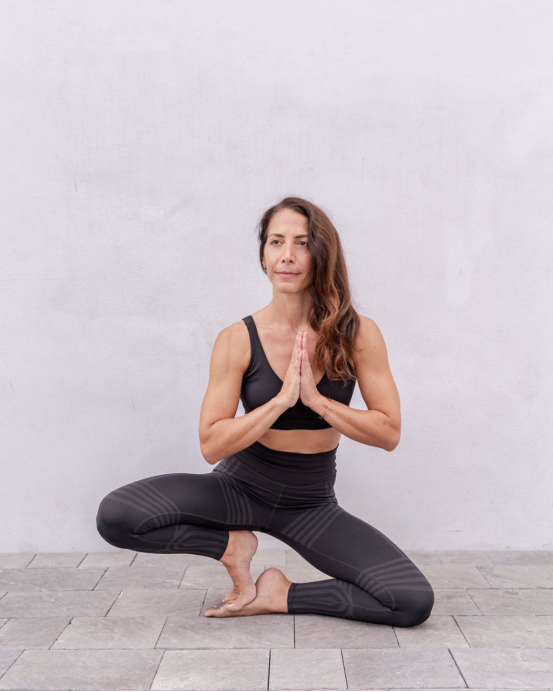 瑜伽界的"泰斗",董娟老师教授瑜伽18年,让你爱上瑜伽魅力