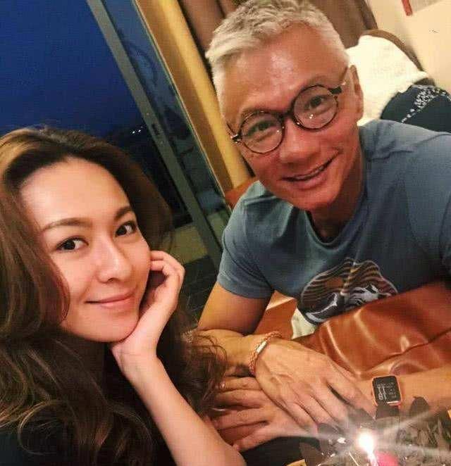 他是刘嘉玲的前男友,两次经商失败妻离子散