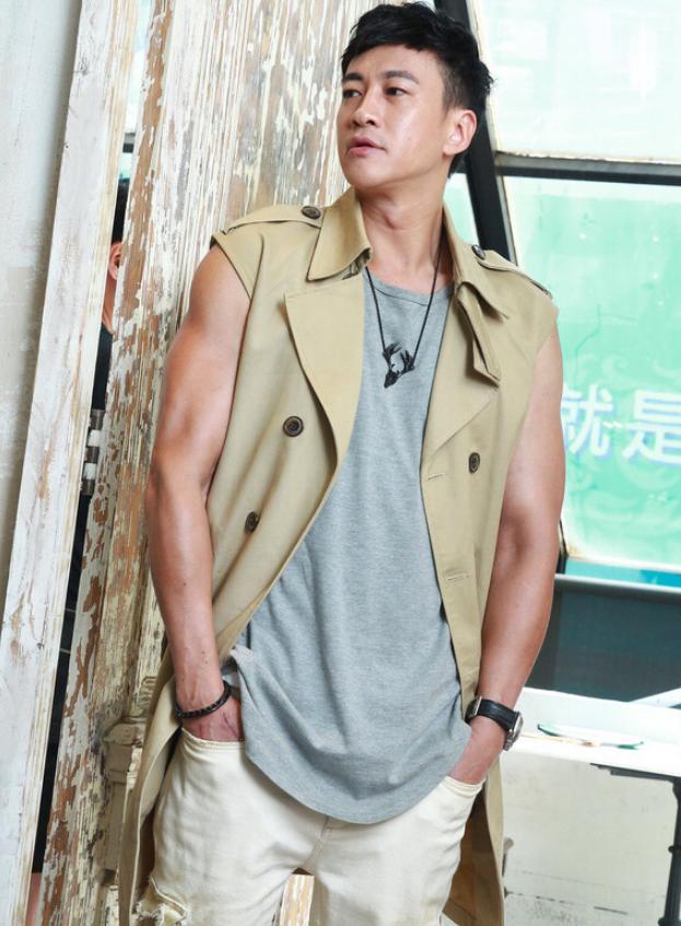 何润东婚后如整容近照发际线后移大变样他老婆怎么熬的