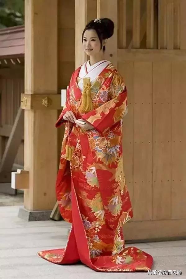 美极了的日本婚礼礼服像极了唐朝的服饰