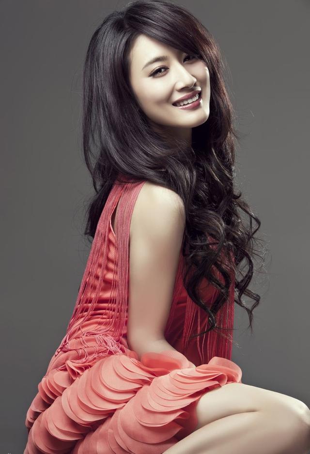 郭珍霓:颜值巅峰,美得叹为观止