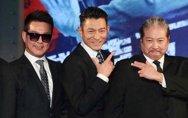 帅气不输李连杰,功夫媲美成龙,结婚后淡出影视圈|元彪|成龙|洪金宝