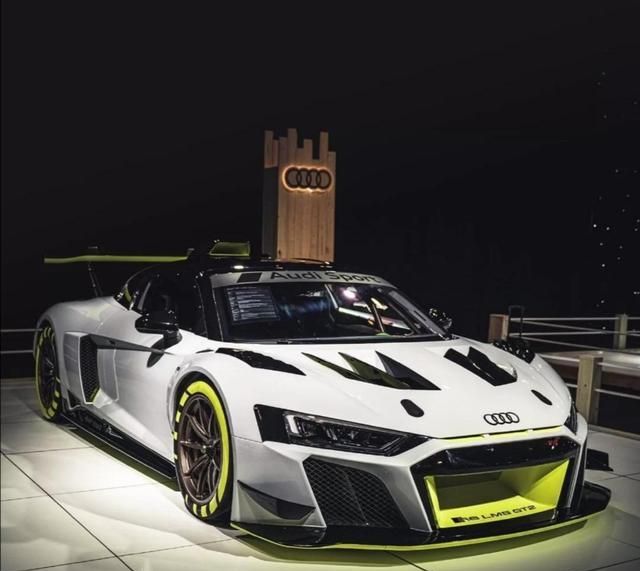 改装界的王者奥迪r8lmsgt2可远观而不可亵玩焉