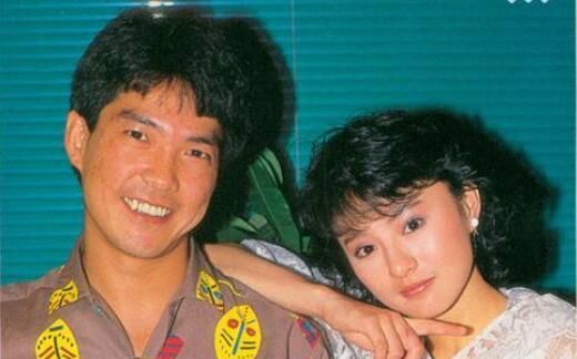 帅气不输李连杰,功夫媲美成龙,结婚后淡出影视圈