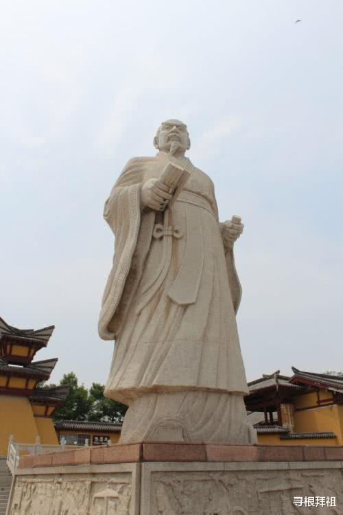 春秋战国,别人都觉得管仲很差劲,为何鲍叔牙却说他有治国之才?