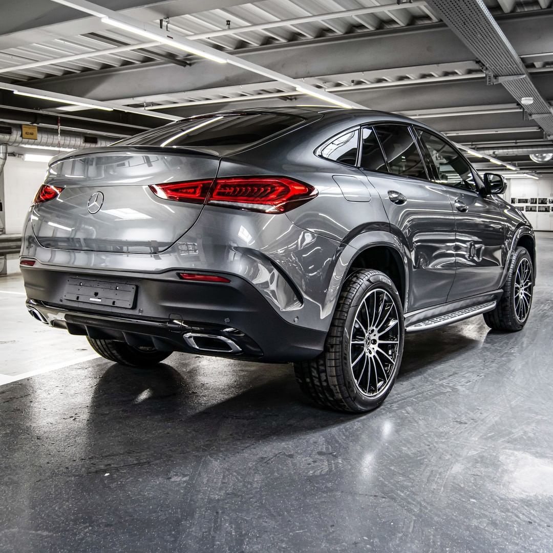 很有运动感全新奔驰glecoupe实车