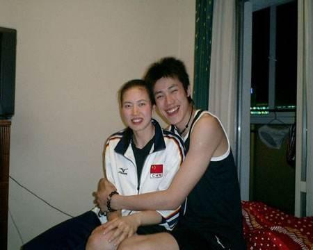 女排里的苦命美女结婚5个月丈夫高位截瘫现离婚仍然像亲人