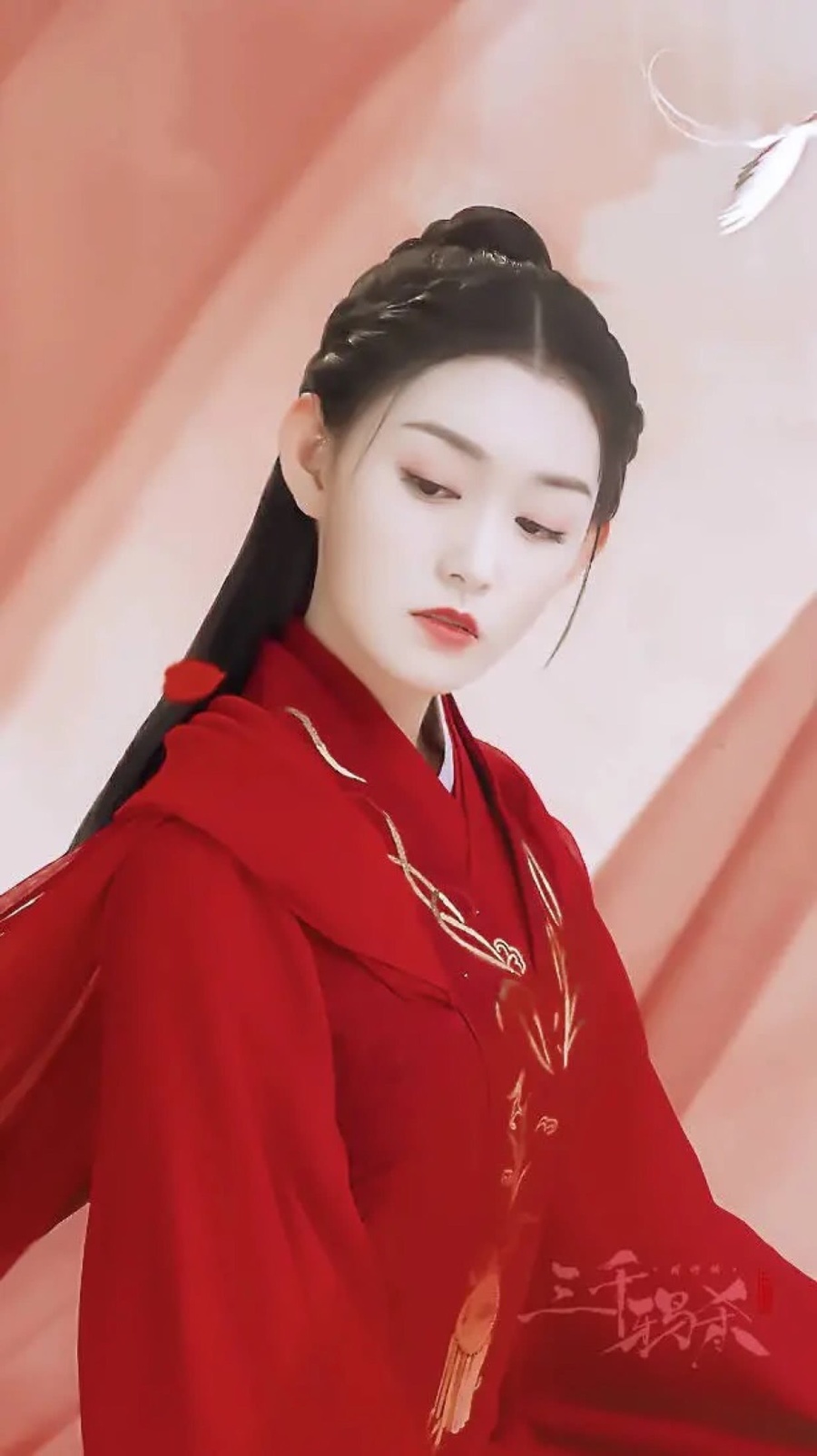 蒋依依新剧挑战出演哪咤,女主小龙女清新脱俗,让人感叹也太美
