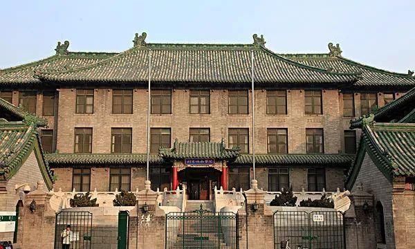 老北京人为什么说"礼王府的房,豫王府的墙"?