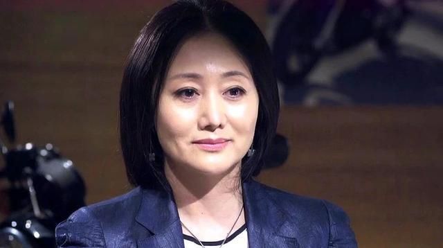 最温柔似水的令妃娘娘,事业巅峰时退隐生女,盘赵丽娟容貌风采