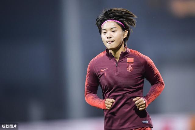 "恋家"的王牌前锋如期归来,中国女足离东京奥运会更近一步