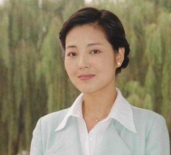 为演戏打掉孩子,因病胖得无戏可拍,她如今怎样了