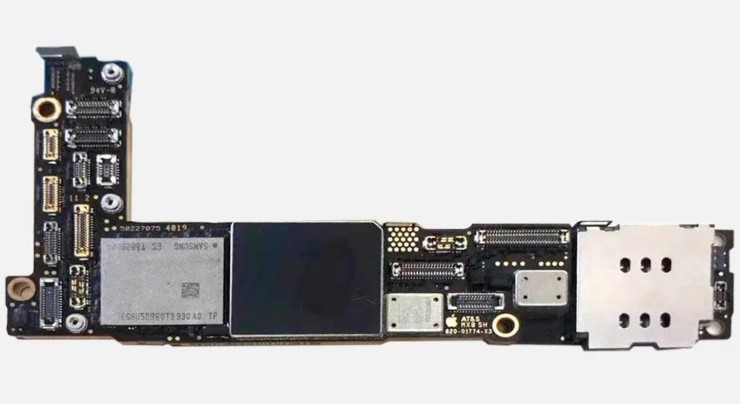苹果iPhone 12或将采用重新设计的主板__财经头条
