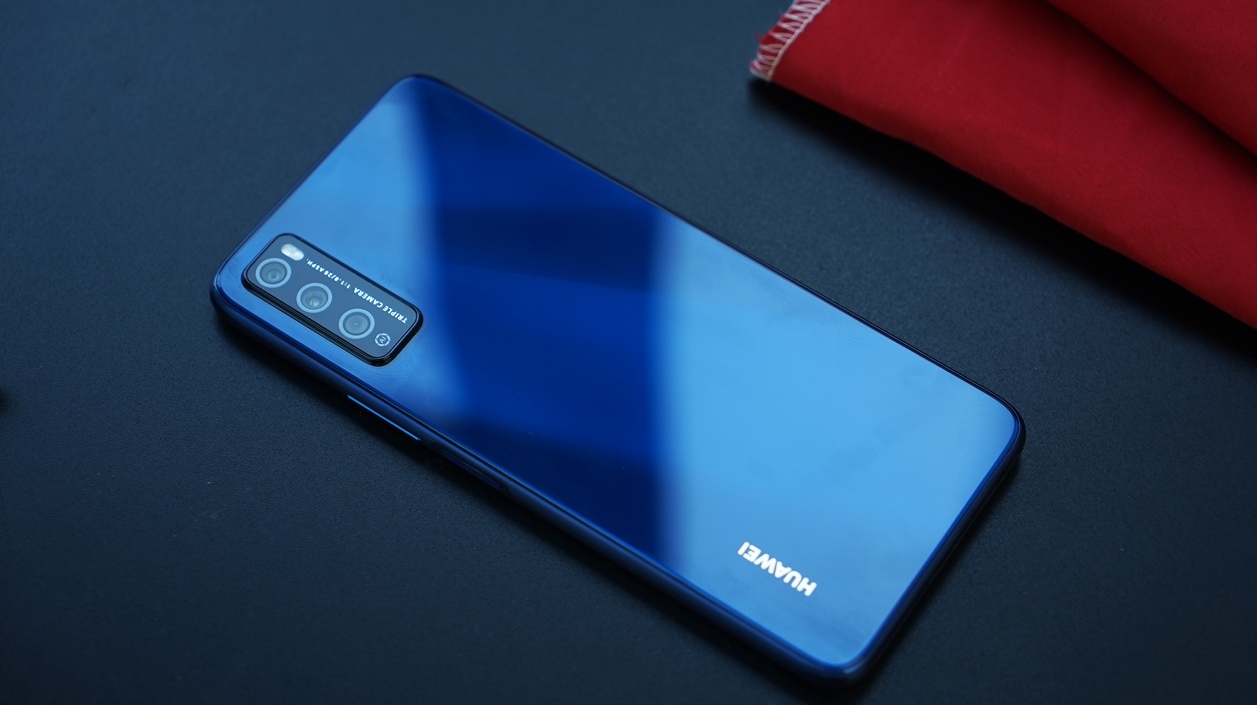 实测华为畅享z拍照4800万全场景ai三摄表现超过预期