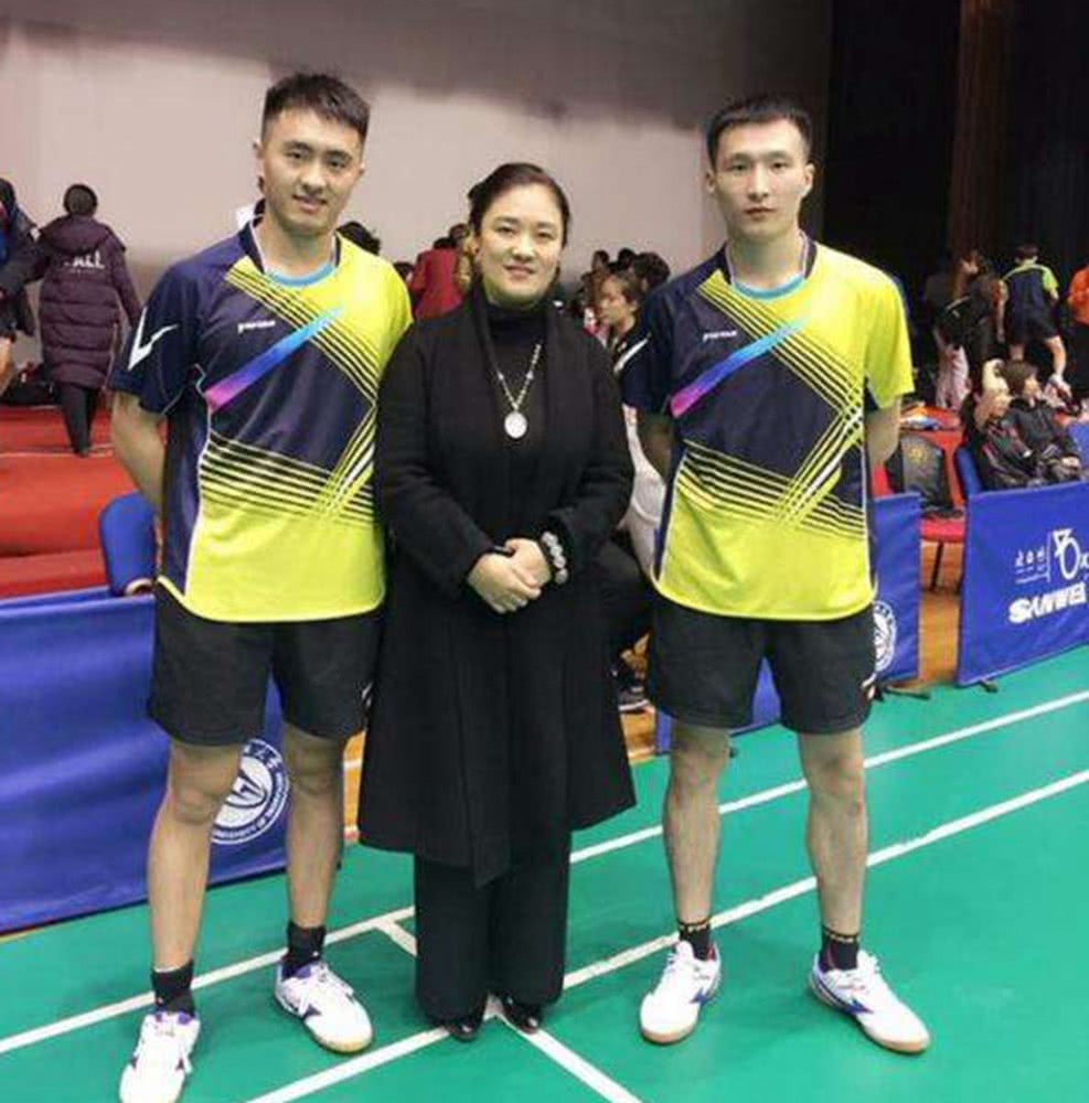 曾经有过一段旅日的留洋经历,并且还曾经是一家日本乒乓球俱乐部的