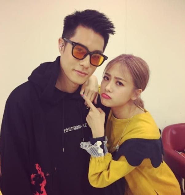 约会举止似老夫老妻|周汤豪|雀斑|星二代_新浪新闻