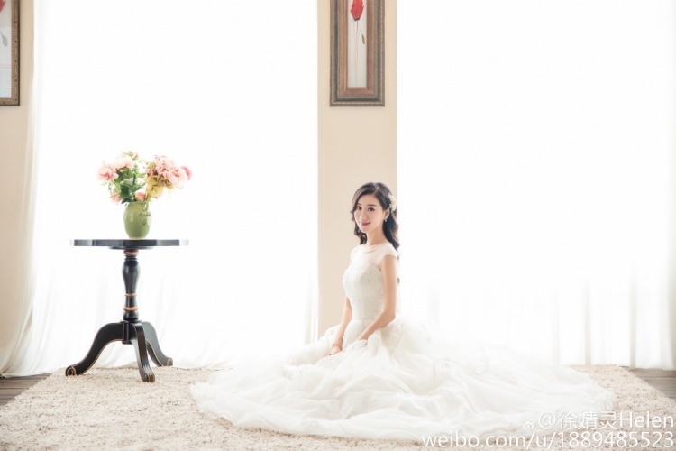 正文  徐婧灵生活中非常喜欢旅游,   日本,罗马尼亚,迪拜,越南,百慕大