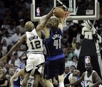 布鲁斯-鲍文:牛皮糖式防守,进攻者的梦魇,终浪子回头金不换