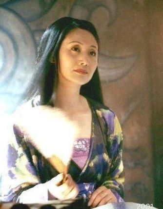 最温柔似水的令妃娘娘,事业巅峰时退隐生女,盘赵丽娟容貌风采