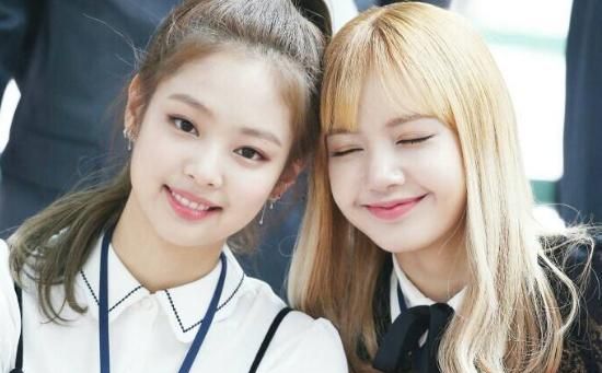 宇宙少女苞娜抓伤队友女团撕b传闻屡见不鲜霸凌真的存在吗