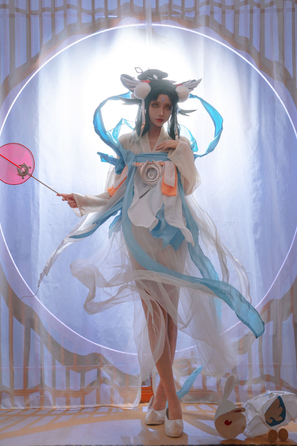 绝美广寒仙子嫦娥cos网友纷纷表态想做大白兔