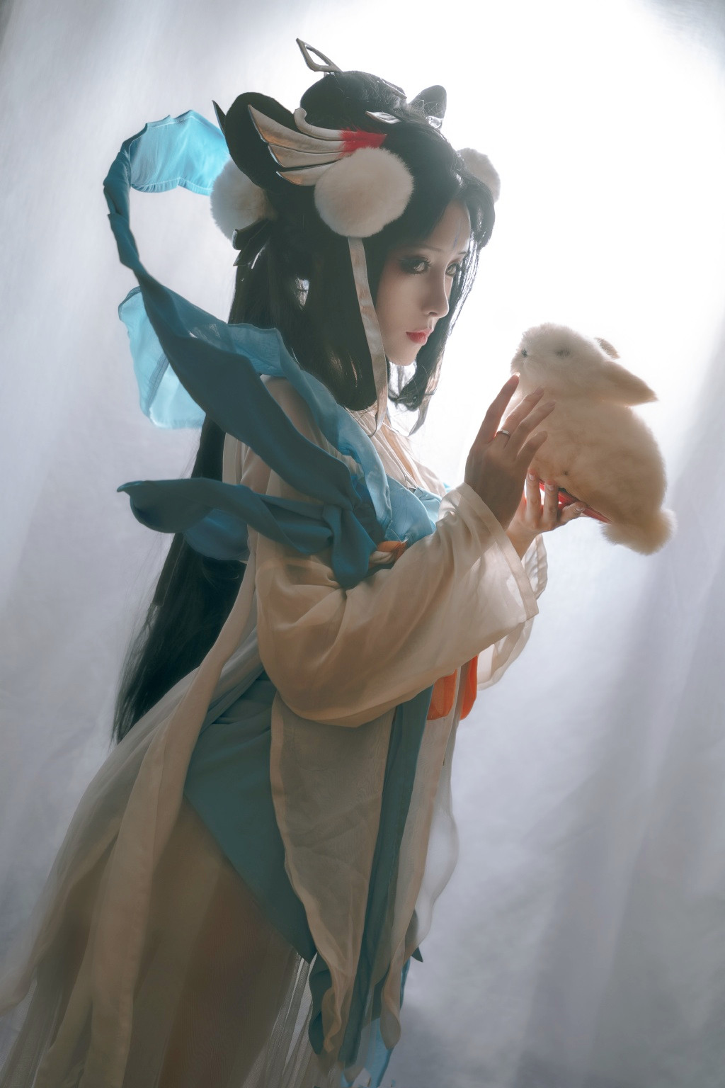 绝美广寒仙子嫦娥cos网友纷纷表态想做大白兔