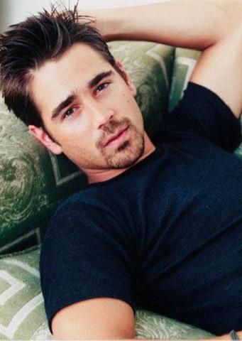 身高:178cm出生:1976年,爱尔兰都柏林姓名:科林·法瑞尔(colin