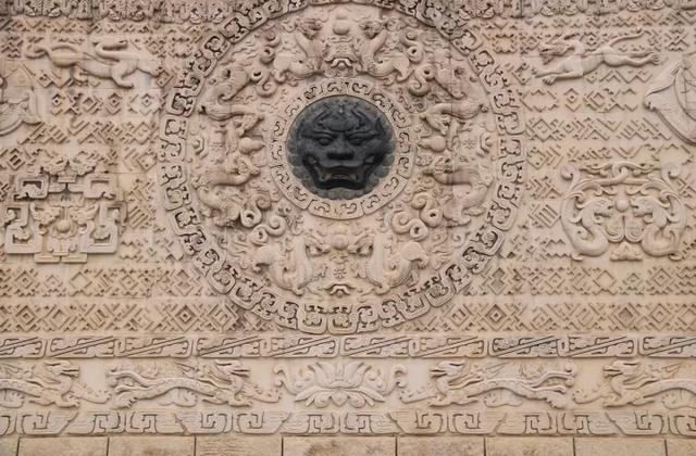 这里的图腾坊,能带你领略瑶族风采,熟知瑶族古老故事.